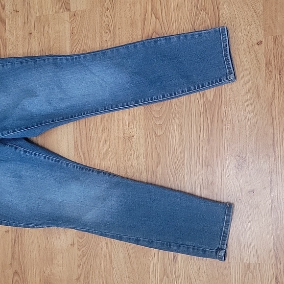 Universal Thread High Rise Skinny Jeans Size 6 / 28 S - Picture 3 of 8